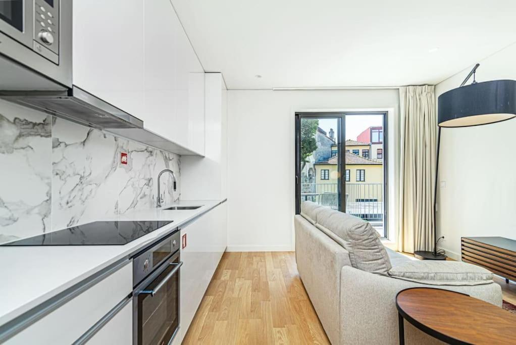 Large Terrace In Paraiso By Innkeeper Porto Buitenkant foto